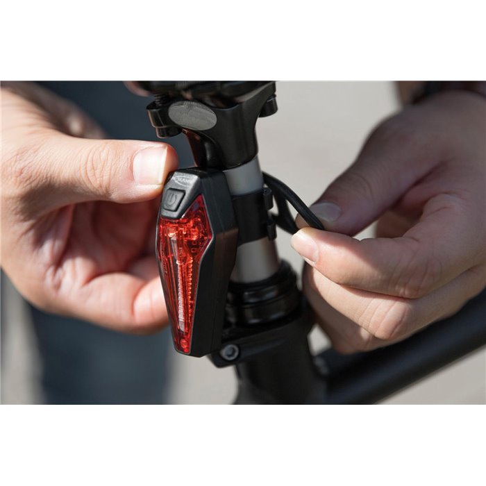 LUCE POST. A LED RIC. CON FUNZIONE LUCE DI FRENATA